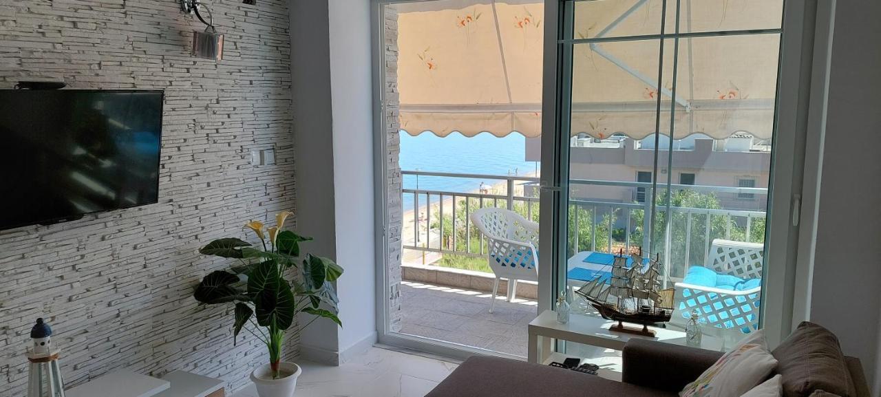 Sea View Perea Apartment *
